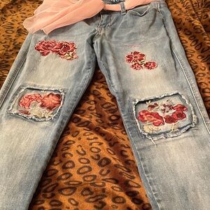 Vanilla Star(Tom Girl) embellished jeans